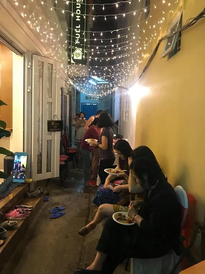 Full House Hostel Πόλη Χο Τσι Μινχ 0*,